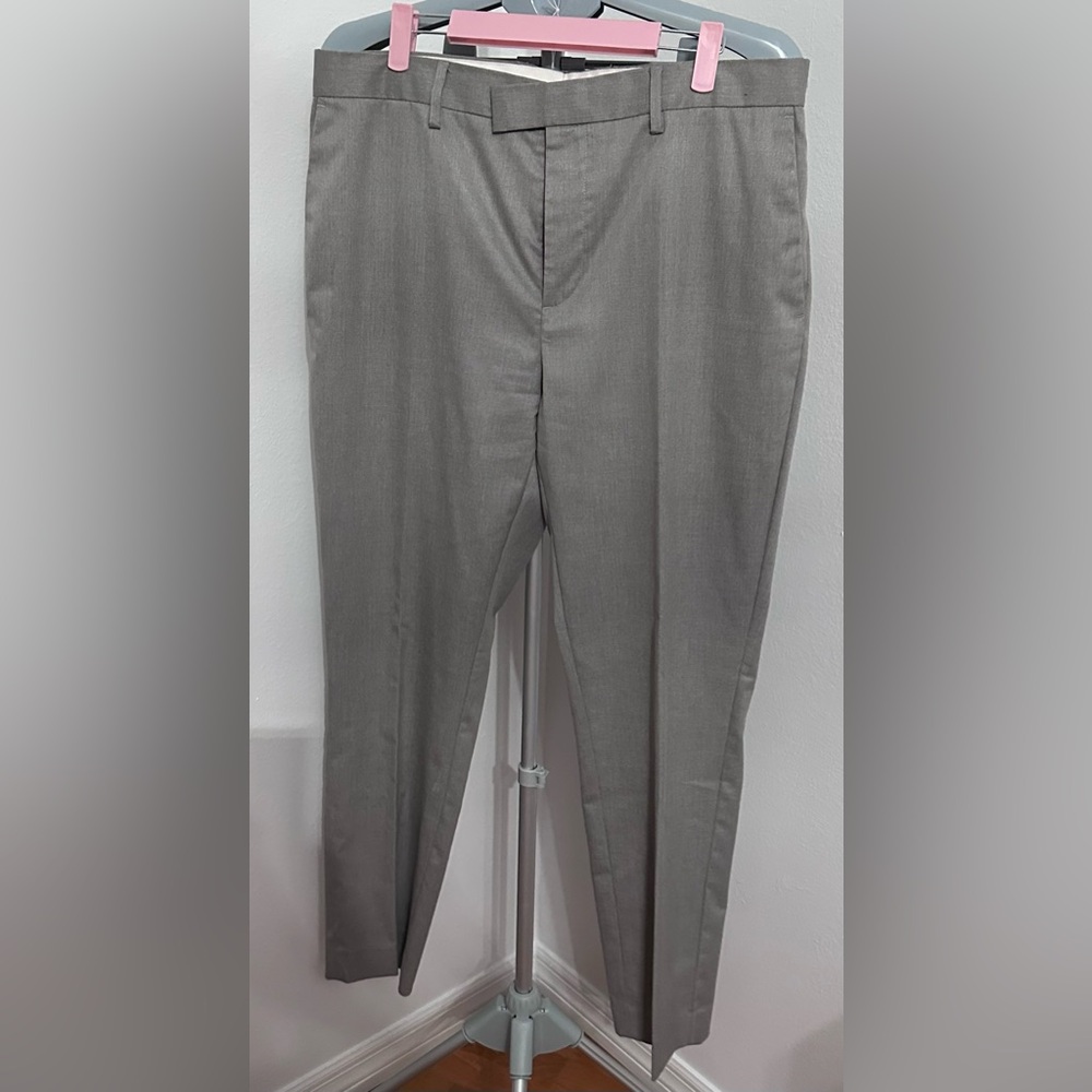 EUC Men's Black Pants